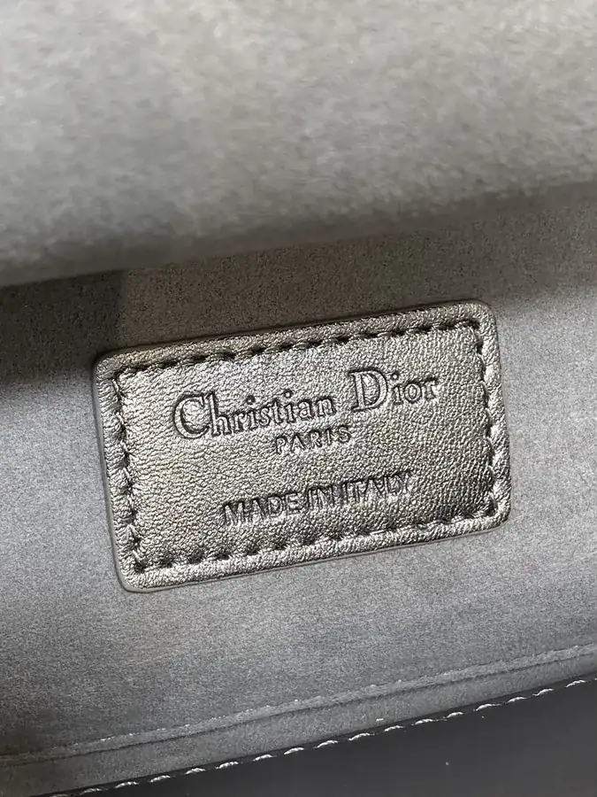 D Joy Black Gun Color Mini Bag