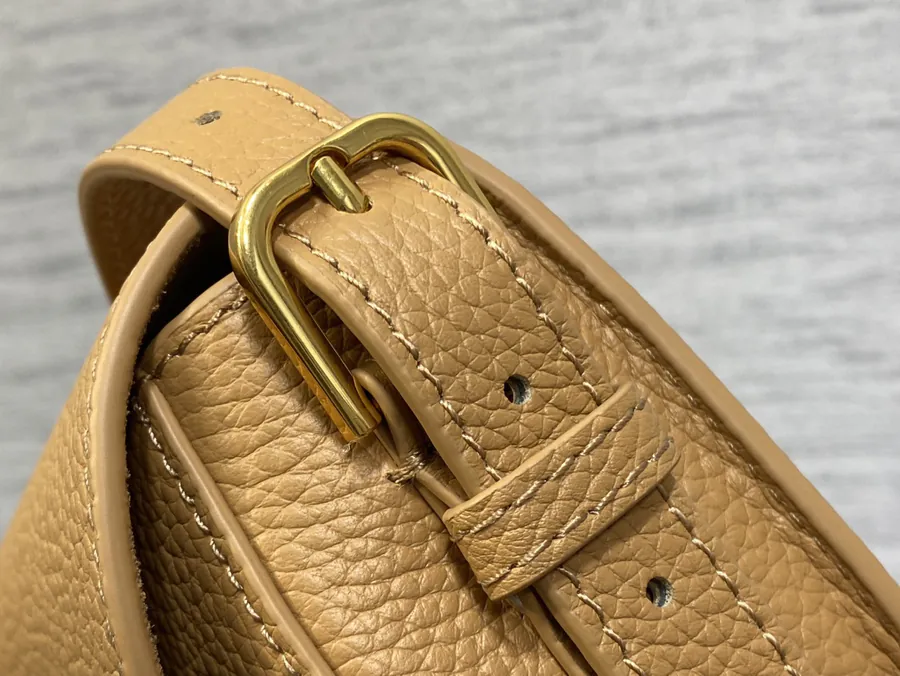 Bobby East West Autumn Winter Bucket Bag