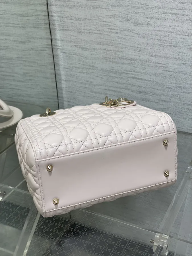 P700 Cherry Pink Handbag Classic Five Compartment Design