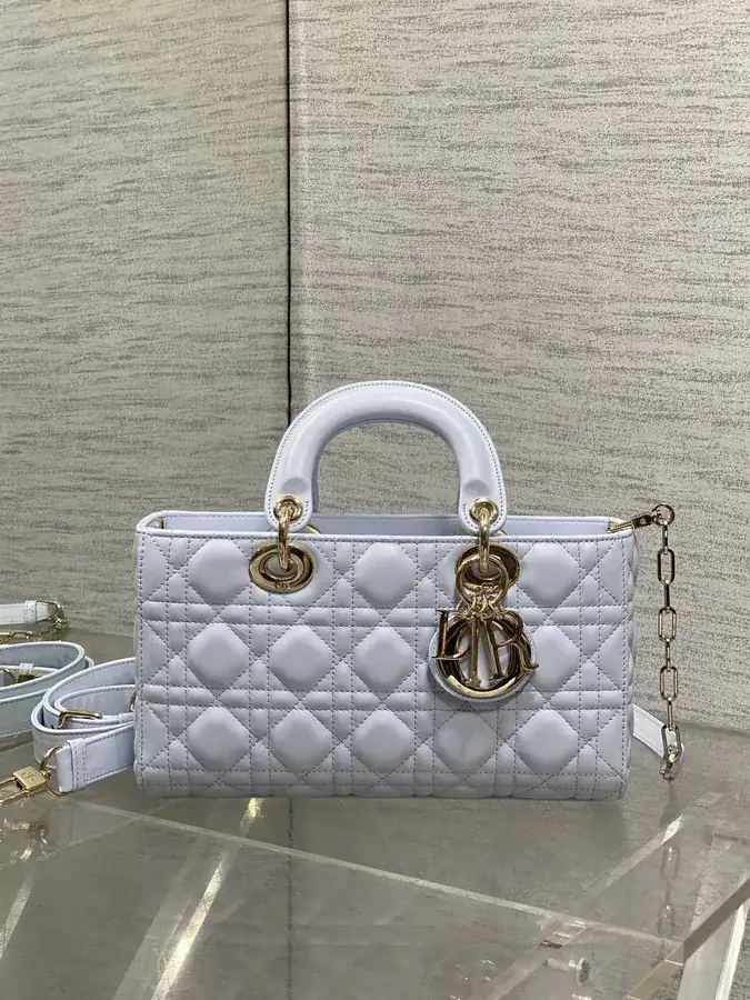 P700 Large Glacier Blue Handbag