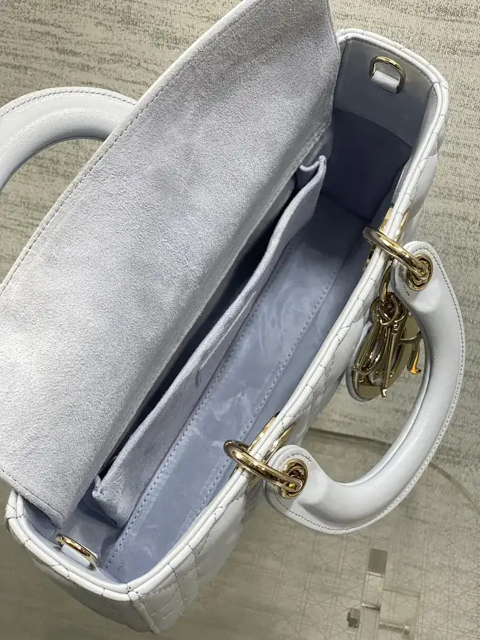 P700 Large Glacier Blue Handbag