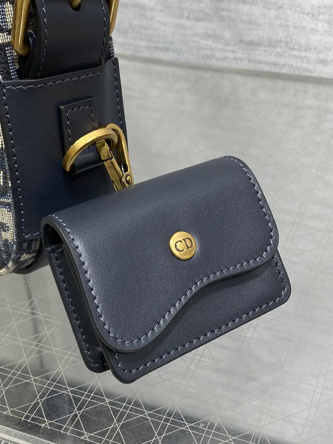 P800 Street Chic Bucket Bag