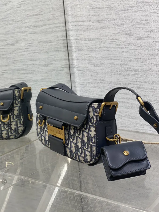 P800 Street Chic Bucket Bag