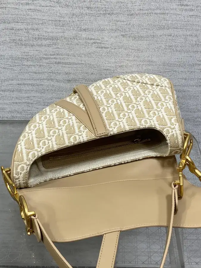 Saddle Saddle Natural Series Bucket Bag