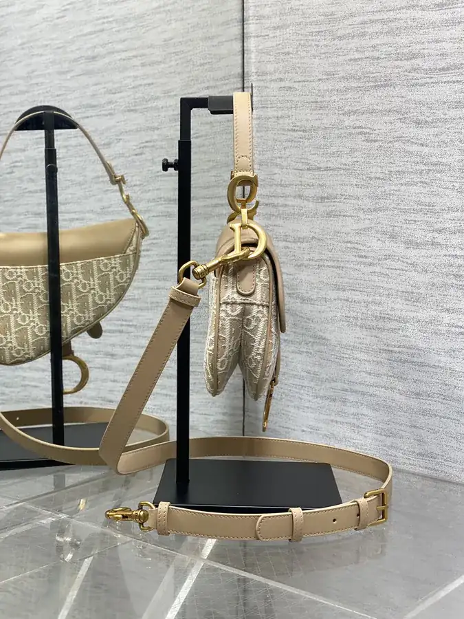 Saddle Saddle Natural Series Bucket Bag