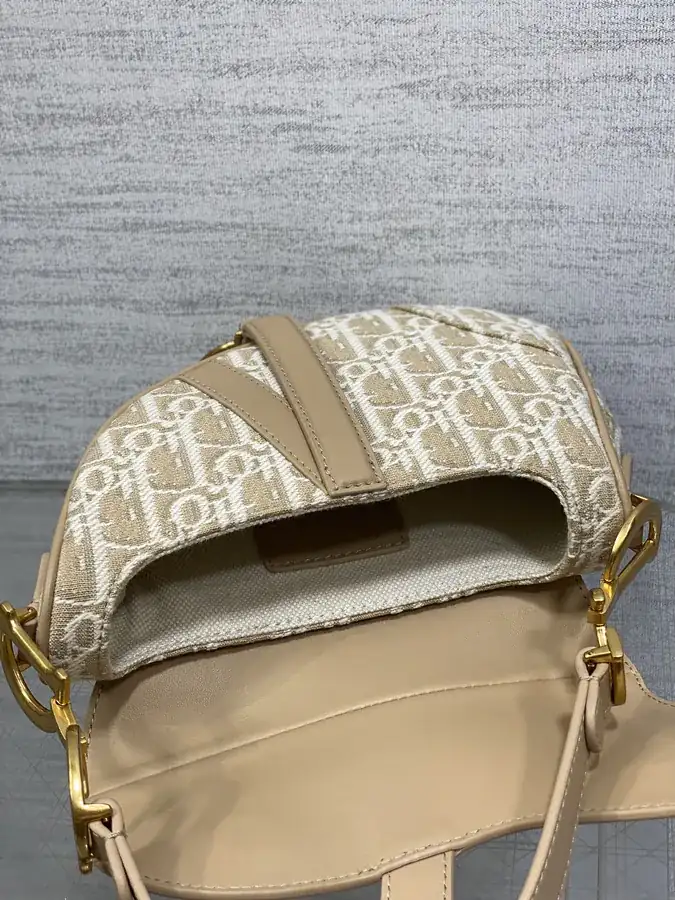 Saddle Saddle Natural Series Bucket Bag