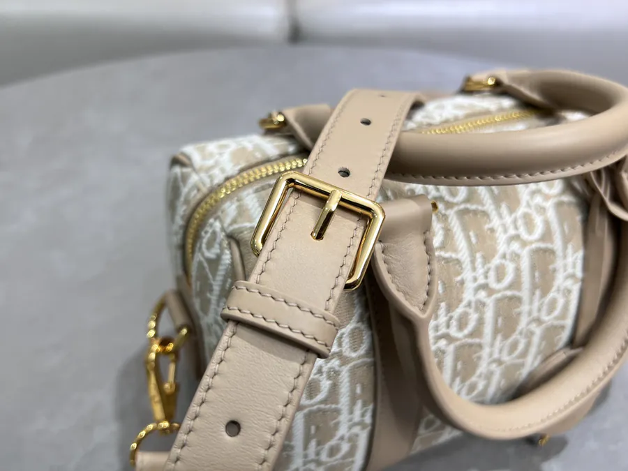 Groove 20 Handbag Blue Oblique Print