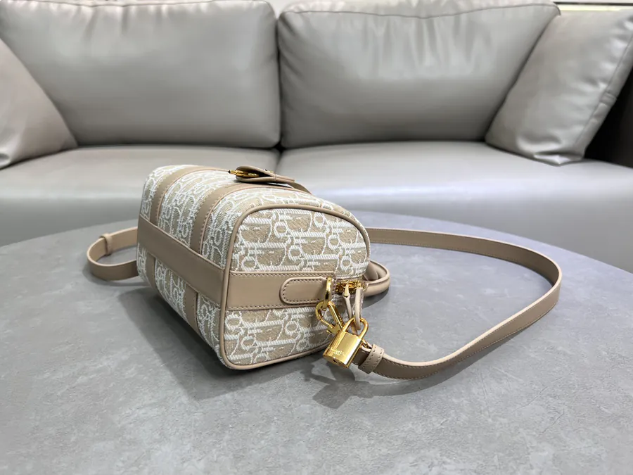 Groove 20 Handbag Blue Oblique Print