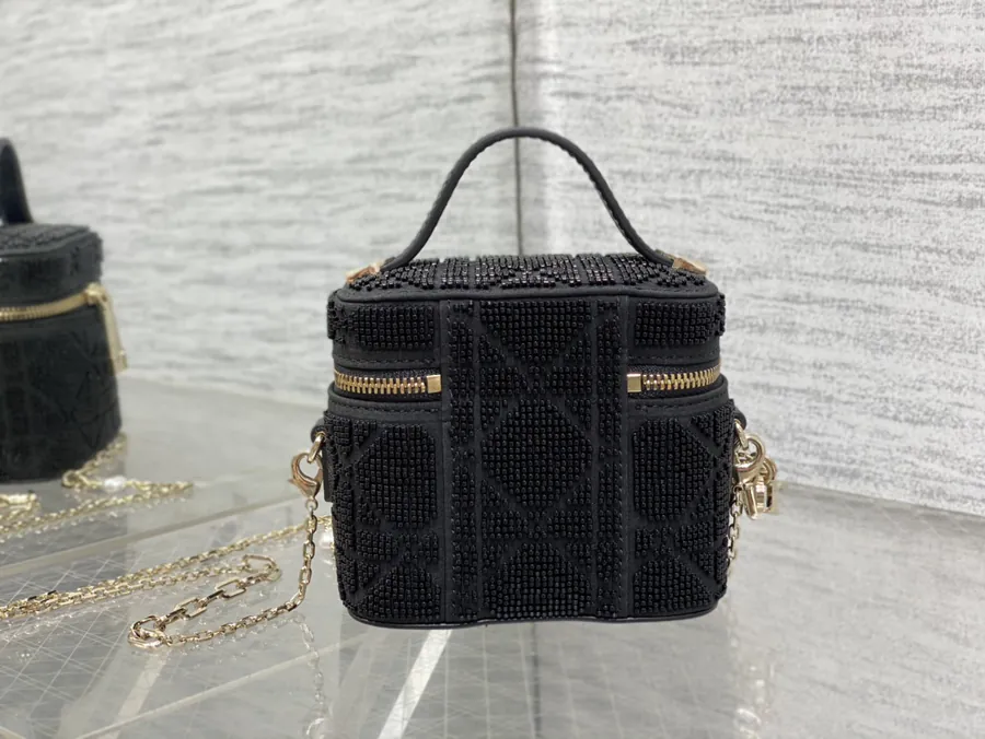 P700 Vanity Mini Bag Handmade Bead Embellishment