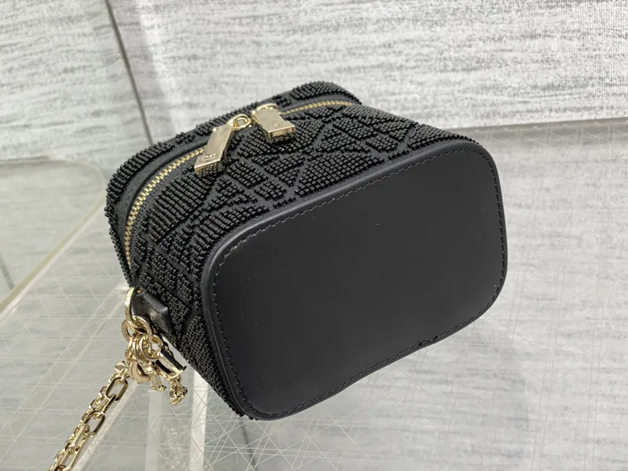 P700 Vanity Mini Bag Handmade Bead Embellishment