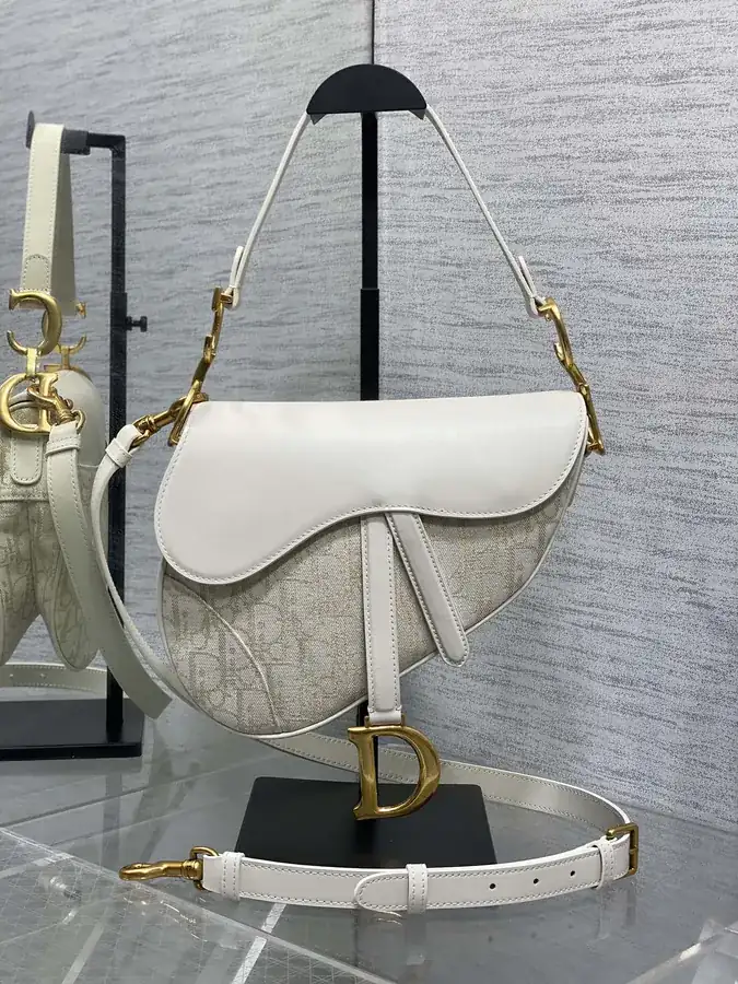 Saddle Gold Thread Series P680 Genuine Leather Bag