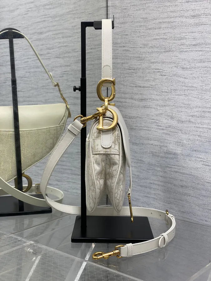 Saddle Gold Thread Series P680 Genuine Leather Bag