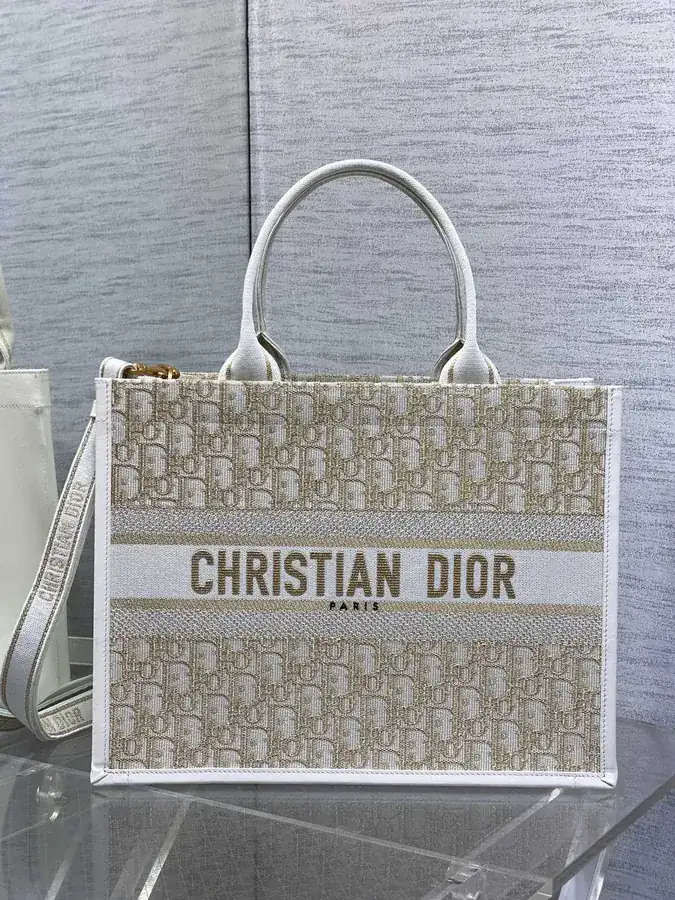 P720 Tote Autumn Winter Christmas Collection