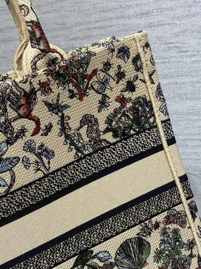 P500 Tote Autumn Winter Collection