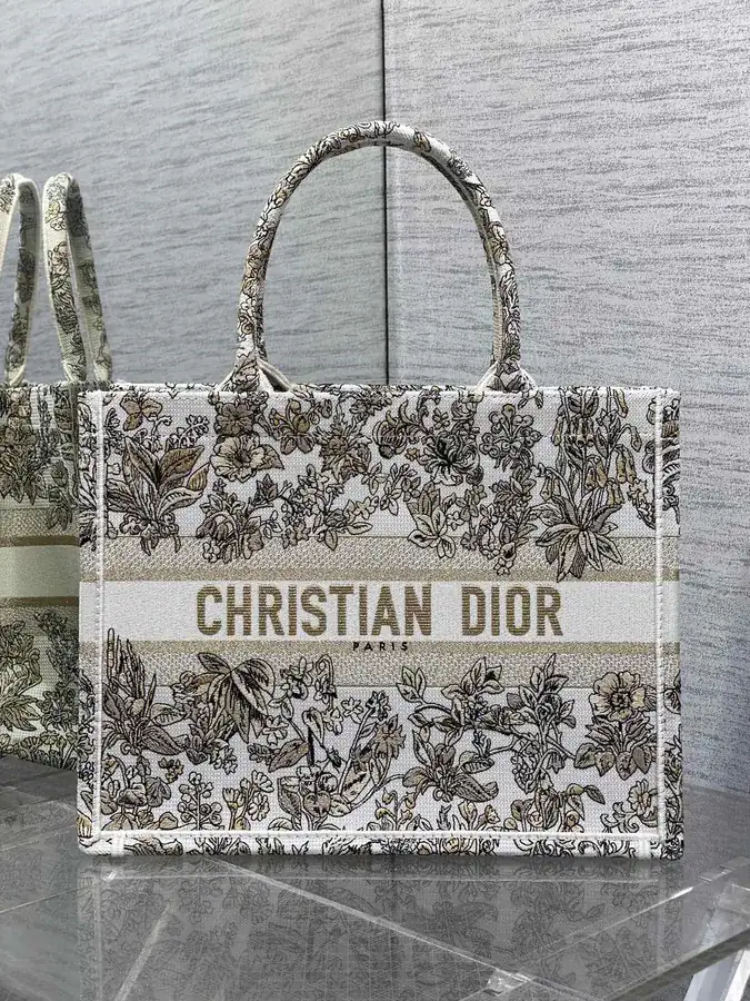 P500 Gold Tote Autumn Winter Collection