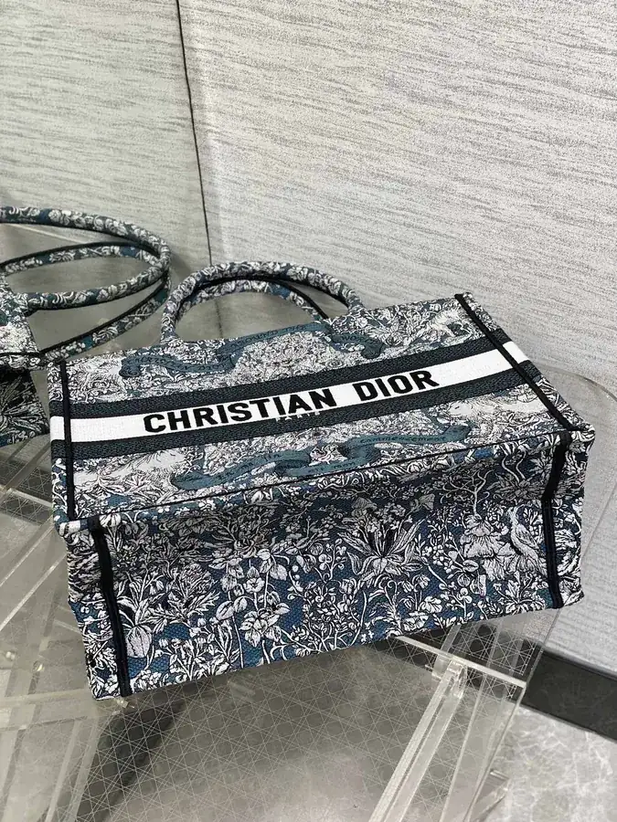 P500 Blue Tote Autumn Winter Collection