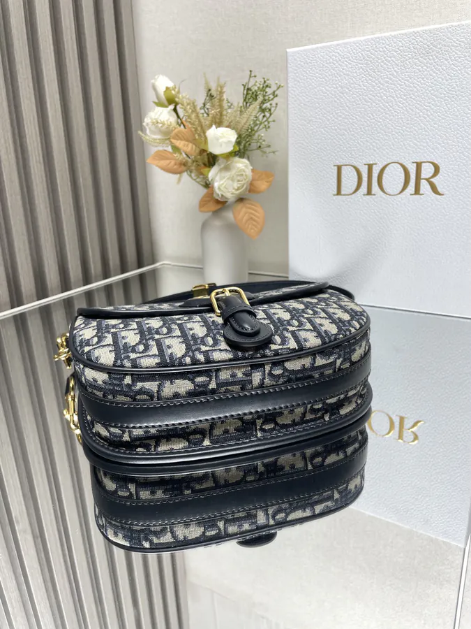 Bobby Handbag in Blue Classic Midsize