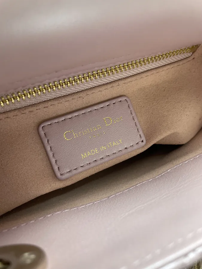 Classic Lady D Three Compartment Glossy Sheepskin Tote