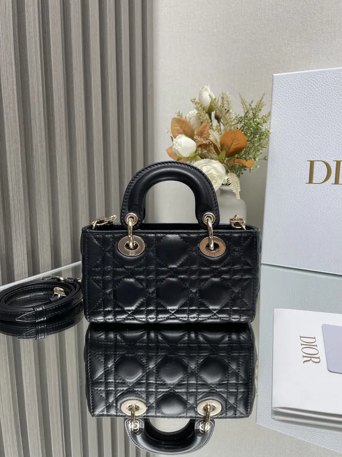 Lady D−Joy Mini Crossbody Bag in Black Sheepskin