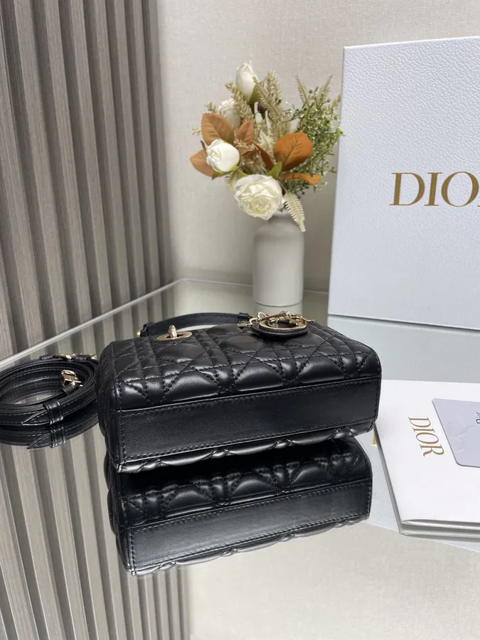 Lady D−Joy Mini Crossbody Bag in Black Sheepskin