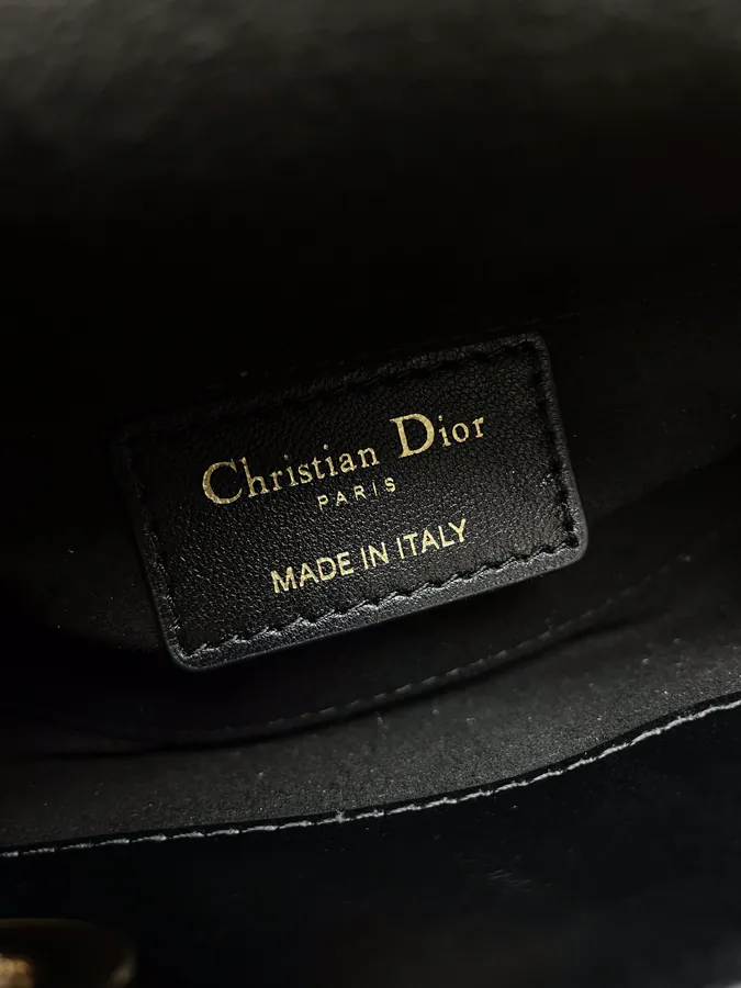 Lady D−Joy Mini Crossbody Bag in Black Sheepskin