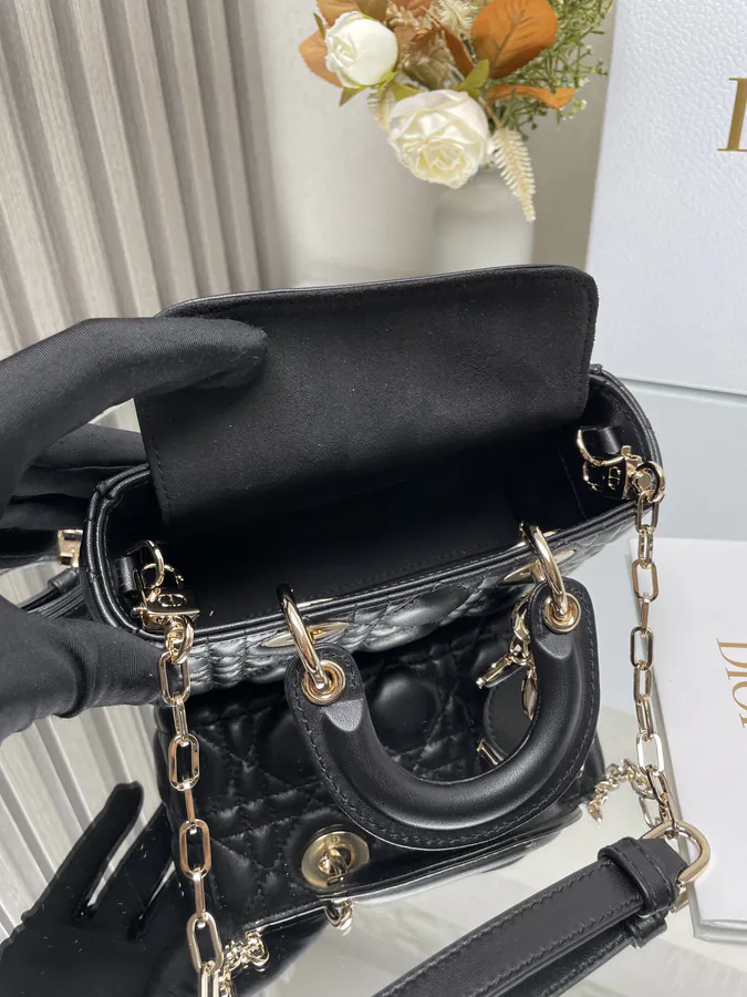 Lady D−Joy Mini Crossbody Bag in Black Sheepskin