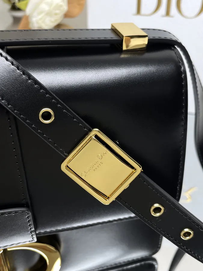 MONTAIGNE Full Leather Black Calfskin Bag