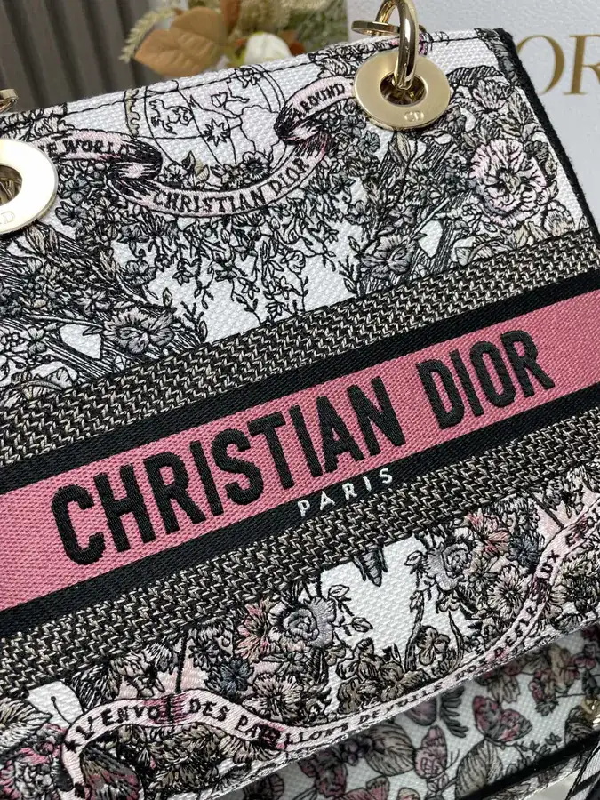 Christian Dior Pink Flower Five Panel Embroidery Lady Bag