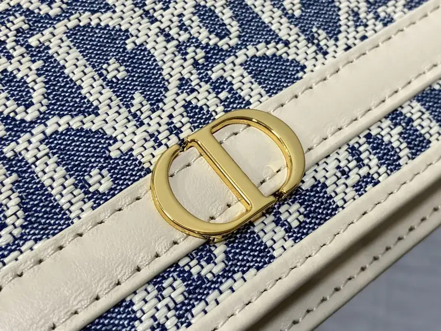 P500 Handmade Cigale Bag 30 Montaigne