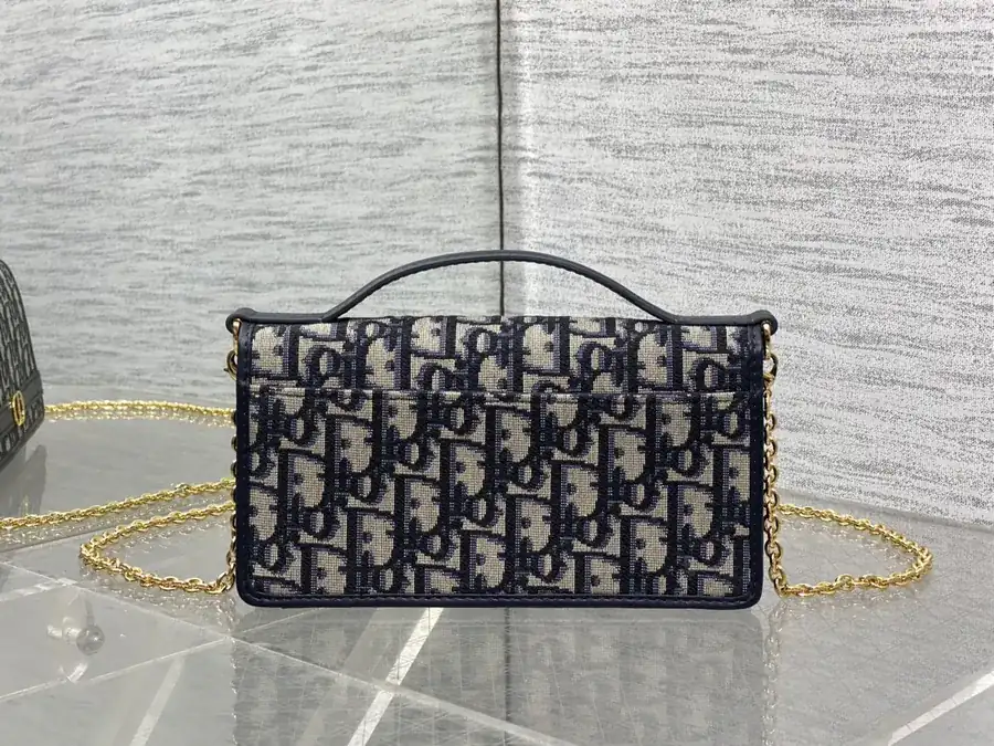 P500 Handmade Cigale Bag 30 Montaigne