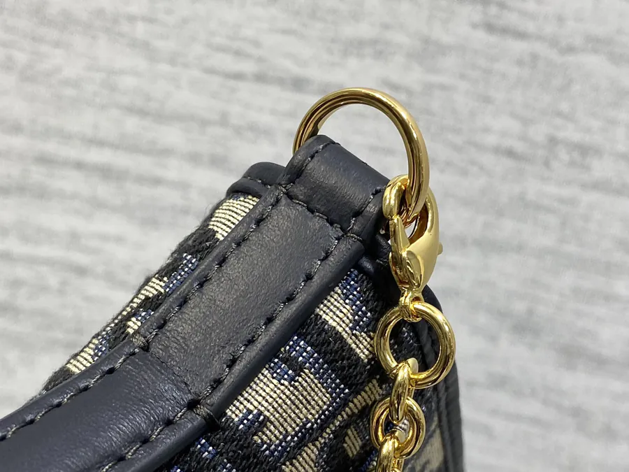 P500 Handmade Cigale Bag 30 Montaigne