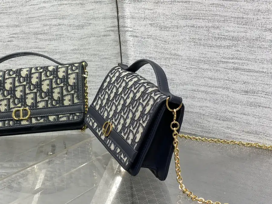 P500 Handmade Cigale Bag 30 Montaigne