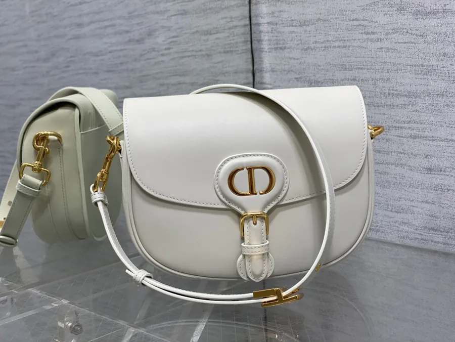 Bobby Bucket Bag in Grained Calfskin