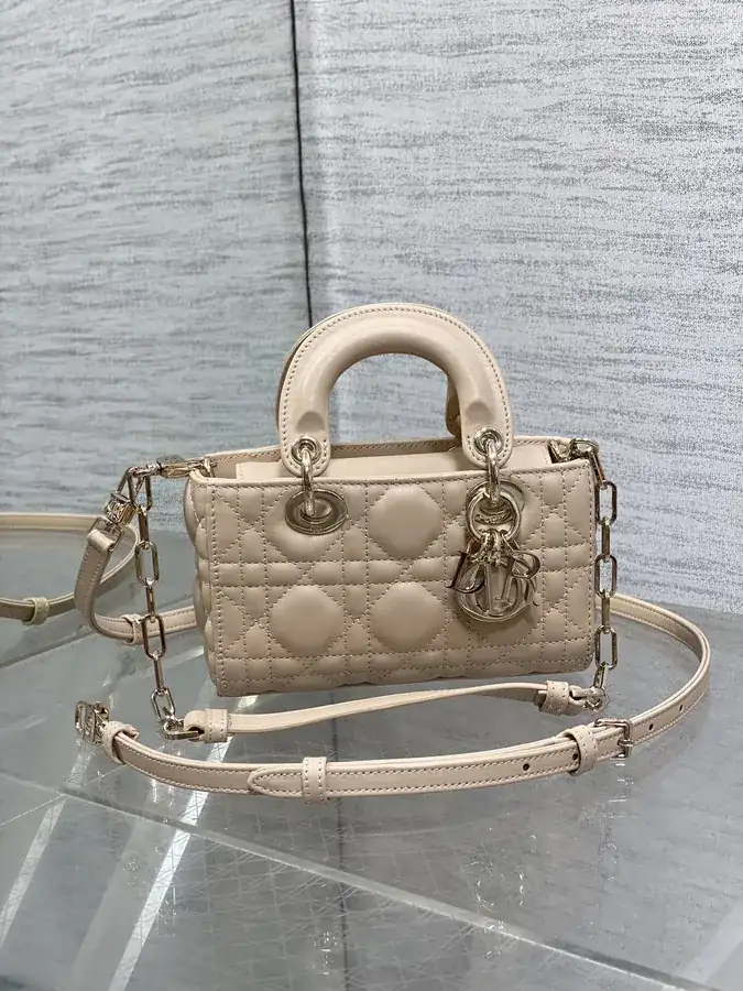 D Joy Bag 2023 Vintage Style Bucket Bag