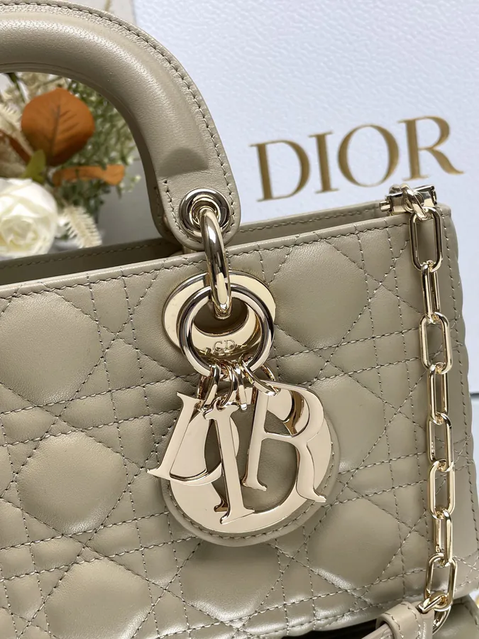 D Joy Medium Peach Bucket Bag