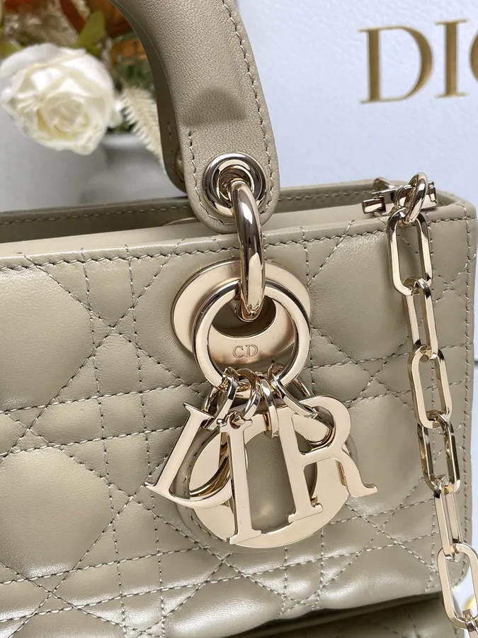 D Joy Pr650 Small Bucket Bag