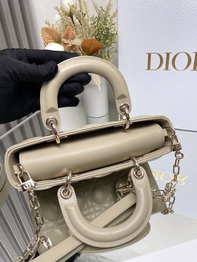 D Joy Pr650 Small Bucket Bag
