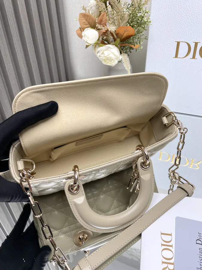 D Joy Pr650 Small Bucket Bag