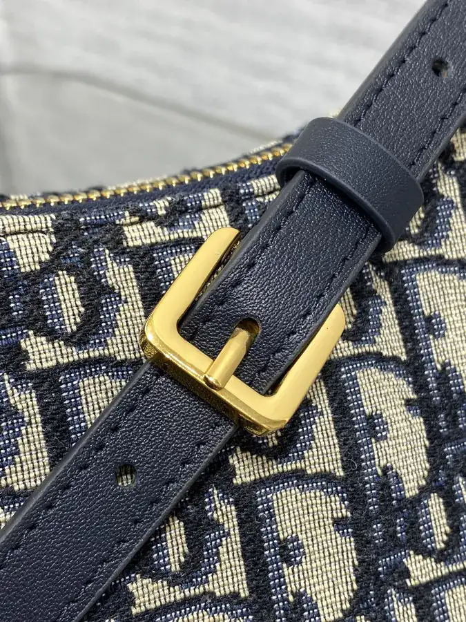 Miss Caro Autumn Collection Water Jiao Bag