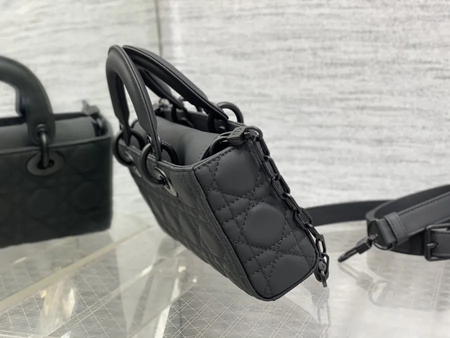 New D joy Mini Bag with Versatile Straps and Classic Chevron Design