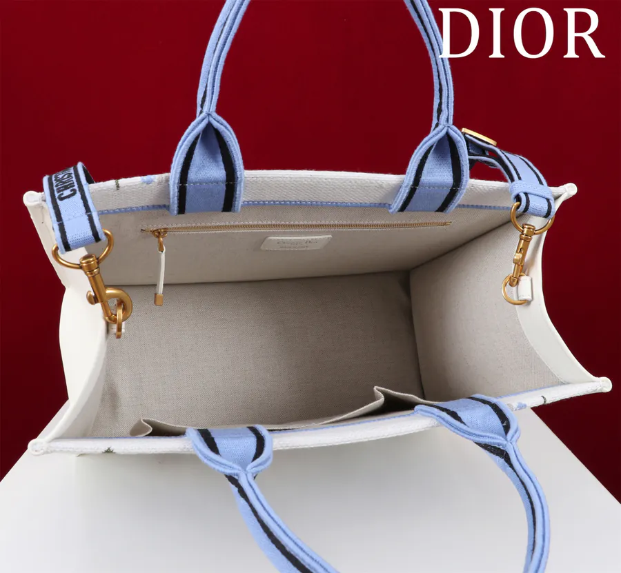 New Tote with Adjustable Strap