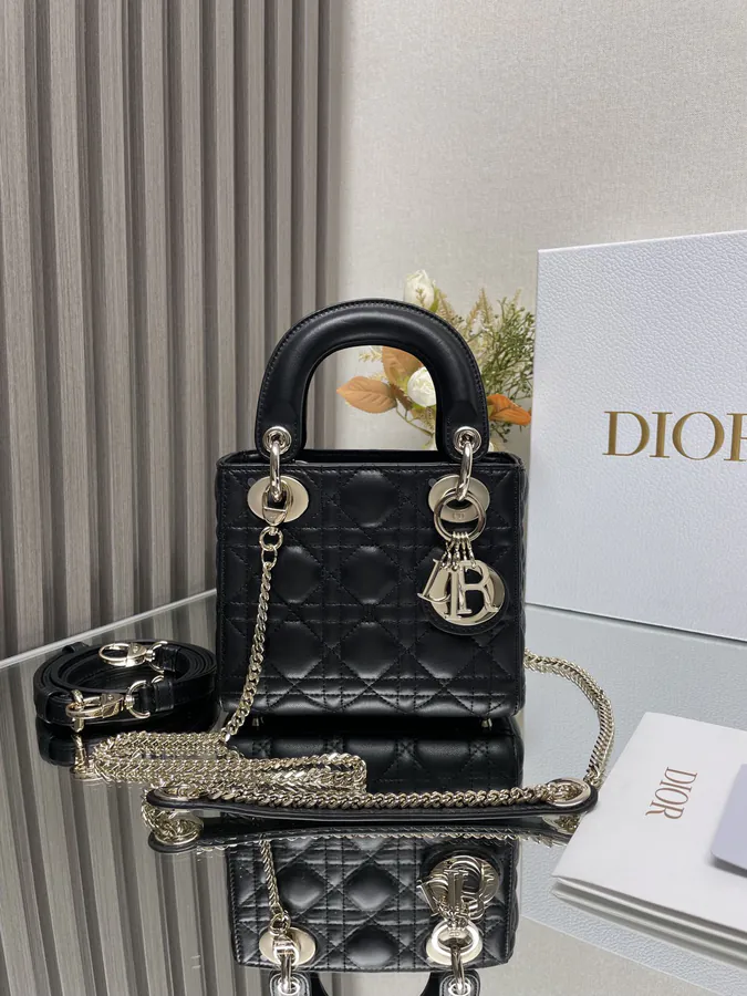 Classic Lady D Faux Calfskin Three Compartment Black