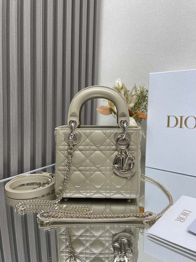 Classic Lady D Three Compartment Apricot Calfskin Tote