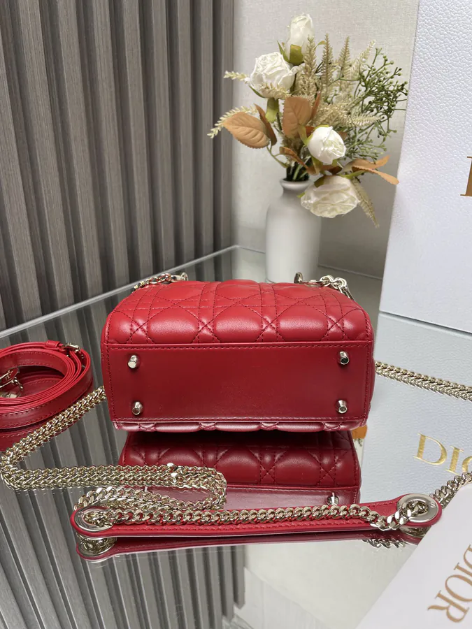 Classic Lady Three Compartment Red Grained Calfskin Tote