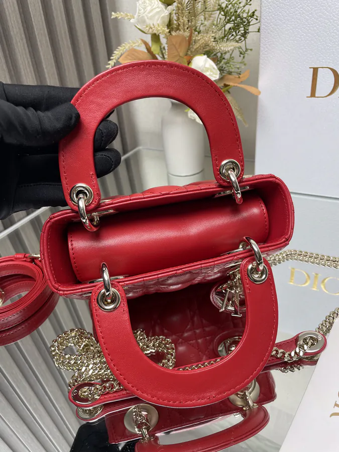 Classic Lady Three Compartment Red Grained Calfskin Tote
