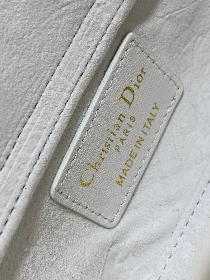Mini White 2023 Vintage Style D Joy Bag