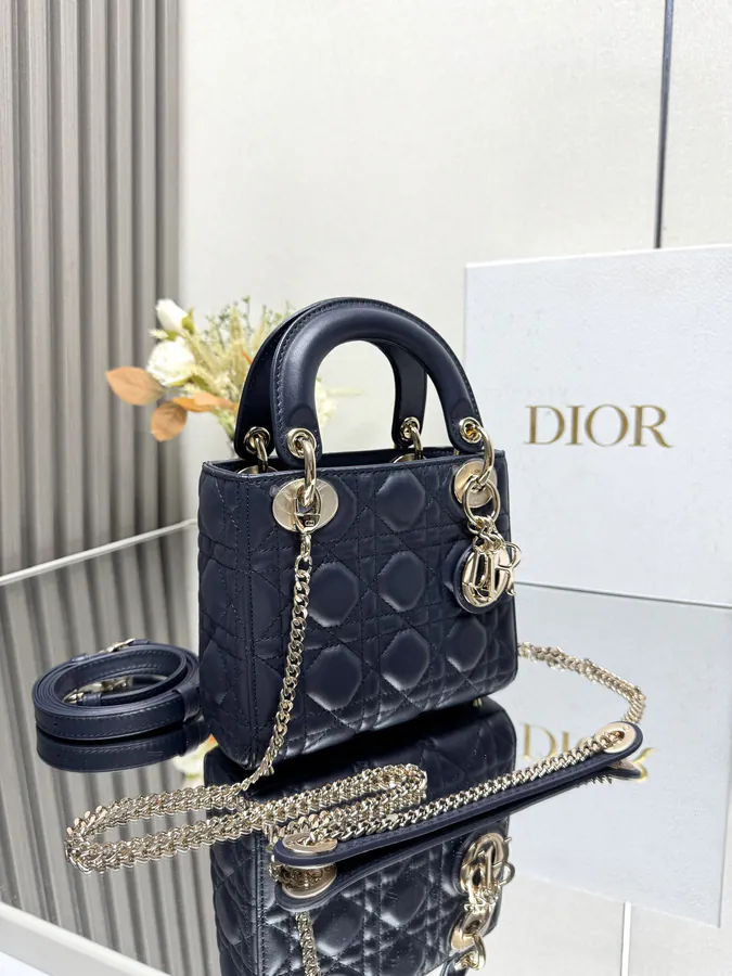 Classic Lady Three Compartment Blue Lamb Leather