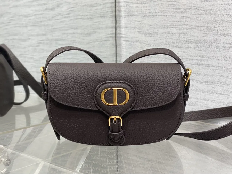 Bobby East West Autumn Bucket Bag in Medium Size