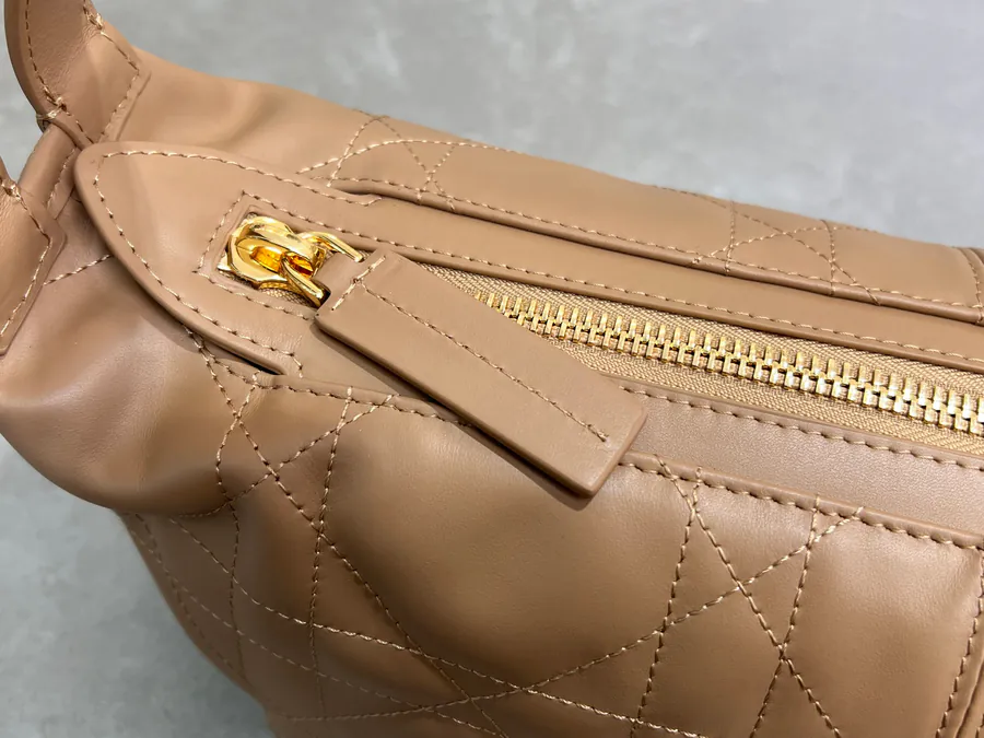 D Journey Handbag P850