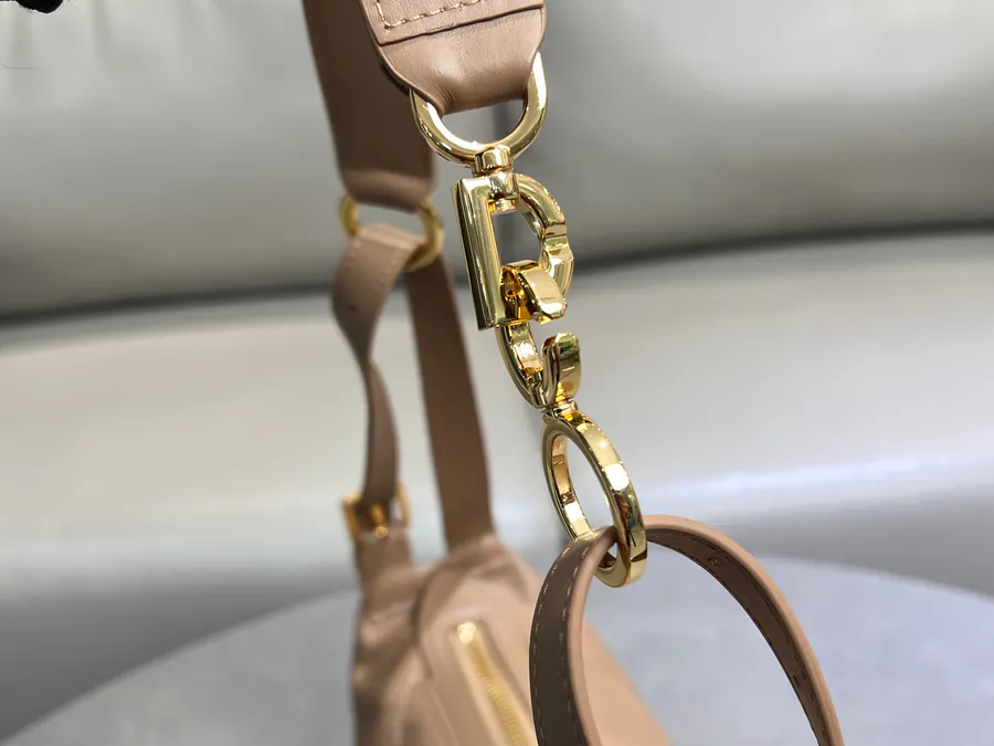 D Journey Handbag P850